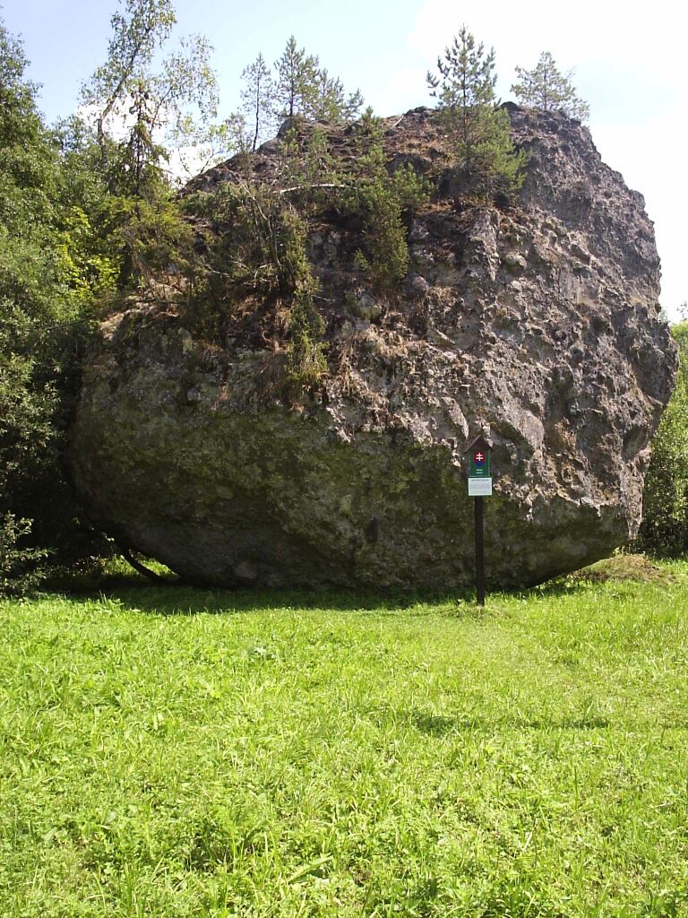 Batovsky boulder