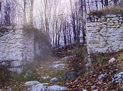 Hradova castle ruin