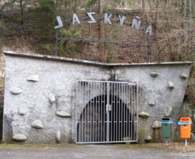Bystrianska jaskyňa