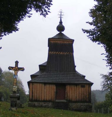 Drevený kostol v obci Príkra