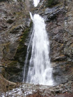 Sutovsky waterfall